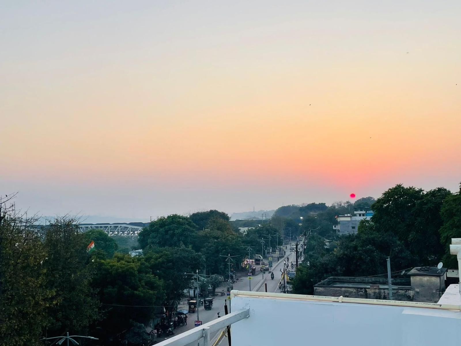 Holidayy Inn Prayagraj Extérieur photo