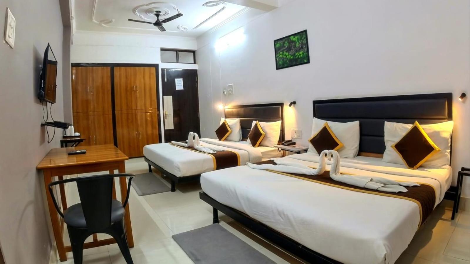 Holidayy Inn Prayagraj Extérieur photo